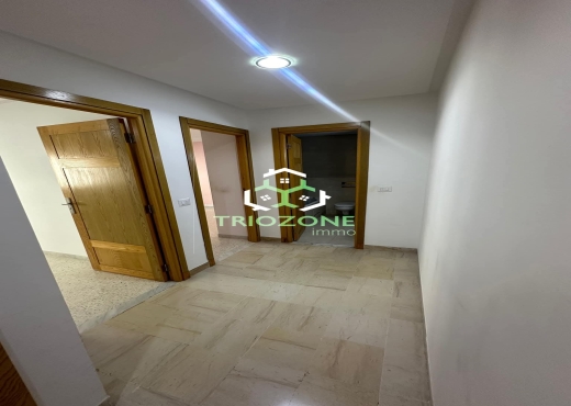 A Vendre Appart S+3 Cité Wahat