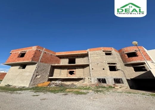 villa À Vendre à SOUSSE - Rez de jardin et 2 Duplex inachevée à M'saken - Immobiliere.tn - Photo 3