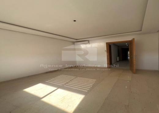 Appartement S3 à Cité Olympique