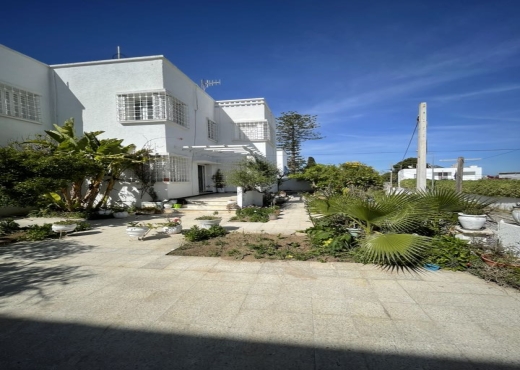A VENDRE – Belle Villa à Manzeh 1