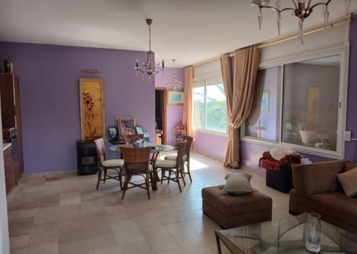 A Vendre Ferme + 2 Maison a Zaghouan
