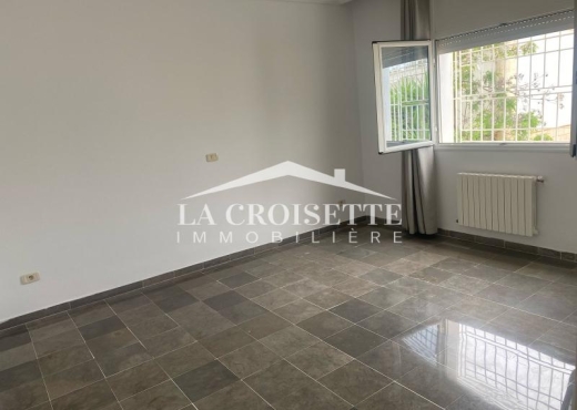 Villa S+5 à Carthage MVL1688