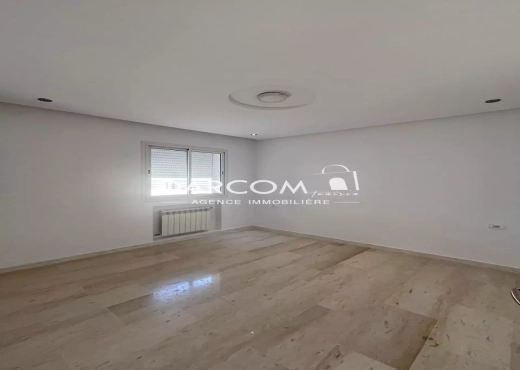 étage de villa s+2 à sidi daoud