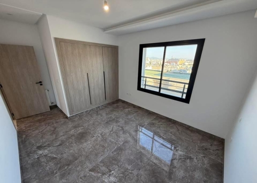 📍 ENNASER 2 : APPARTEMENT S+3 HAU