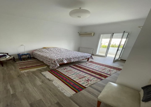 A VENDRE SUPERBE VILLA MENZAH 5