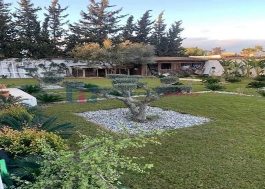 Vente Villa de Maitre à La Soukra
