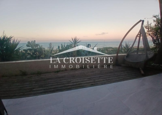 Rez-de-chaussée de villa  meublé