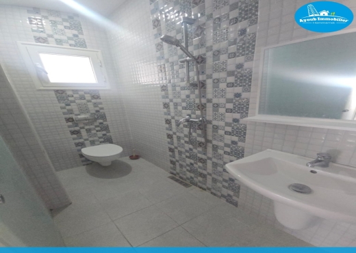 A louer à l'année un appartement