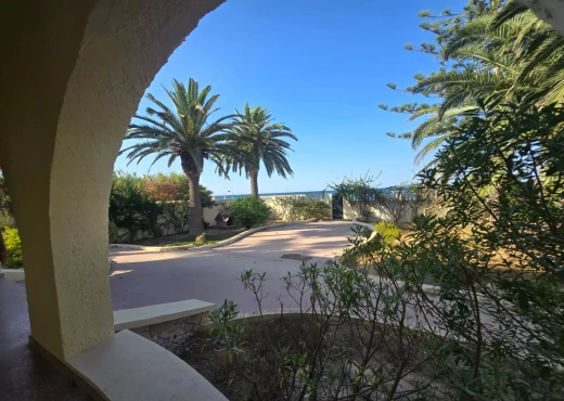 maison À Vendre à SOUSSE - A VENDRE VILLA A CHATT MARIEM - Immobiliere.tn - Photo 5