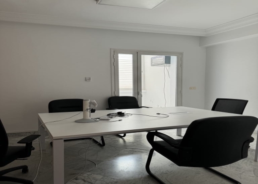 Super bureau 200 m² au cun