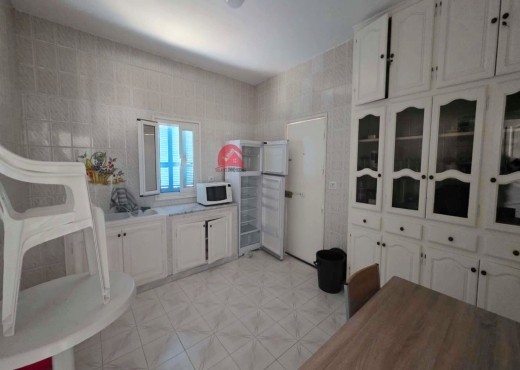 MAISON AVEC TERRAIN À HOUMT SOUK D