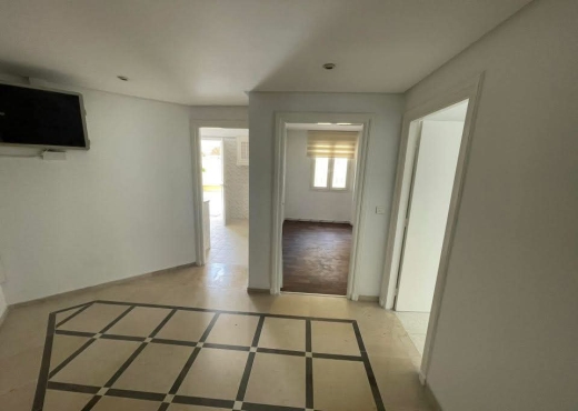 A Vendre Bureau au Lac 1