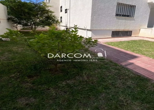 à vendre villa à Cité les pins