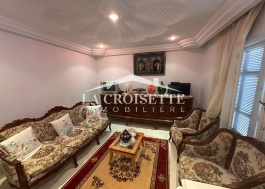 Villa S+3 à Gammarth Village