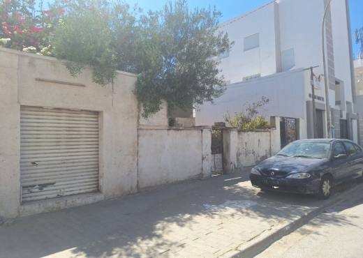À vendre : Terrain de 456 m² avec