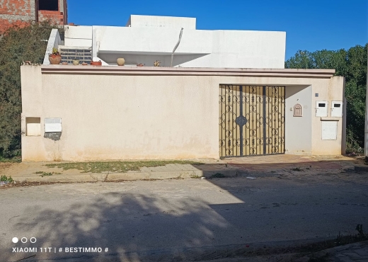 A vendre villa s+2 a Raoued