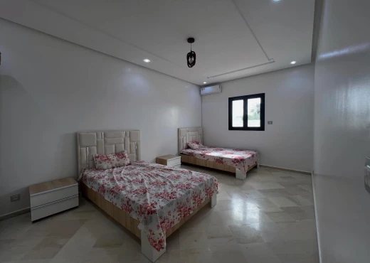 villa À Louer à MEDENINE - 𝐕𝐢𝐥𝐥𝐚 𝐒+𝟓 - Immobiliere.tn - Photo 3