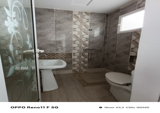 maison et studio a vendre 5min de la plage haouari