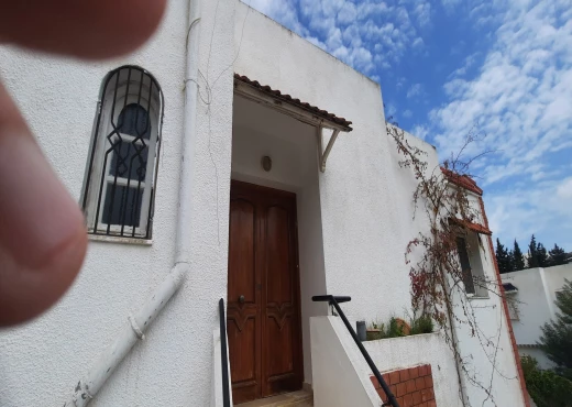 Étage de villa À Louer à TUNIS - loue étage villa S4 ennasr2 - Immobiliere.tn
