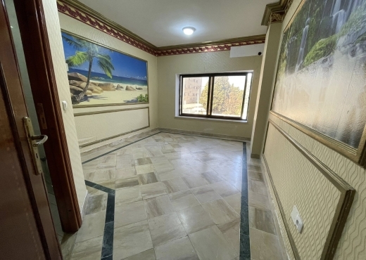 A louer Bureau H+2 à Kheireddine Pacha