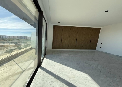 📍JARDINS DE CARTHAGE : APPARTEMENT DE HAUT STANDI