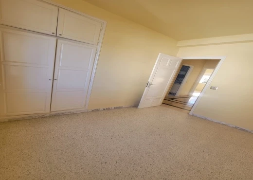 Étage de villa À Vendre à BIZERTE - ✨ À Vendre – 1er Étage de Villa Individuel S+3 - Immobiliere.tn - Photo 6