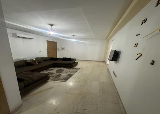 A vendre appartement S+2 HS Wahat