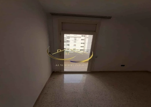 Appartement À Vendre à TUNIS - A VENDRE APPARTEMENT S+3 CITE WAHAT - Immobiliere.tn - Photo 4