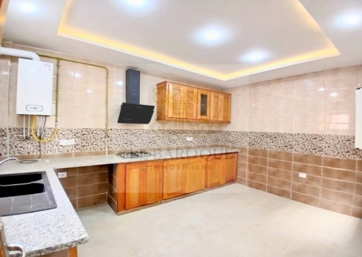 À louer une étage de villa S+3 aux Kram