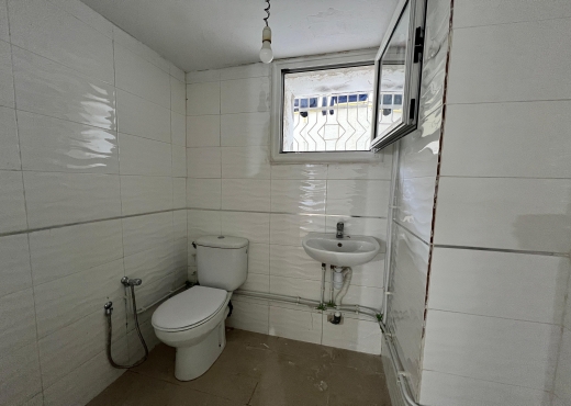 A louer Dépôt de 100 m²