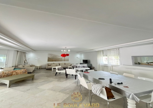 Villa S+4 Avec Piscine à benikhiar