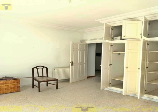 villa À Vendre à NABEUL - Villa avec 2 appartements à vendre à Hammamet - Immobiliere.tn - Photo 8