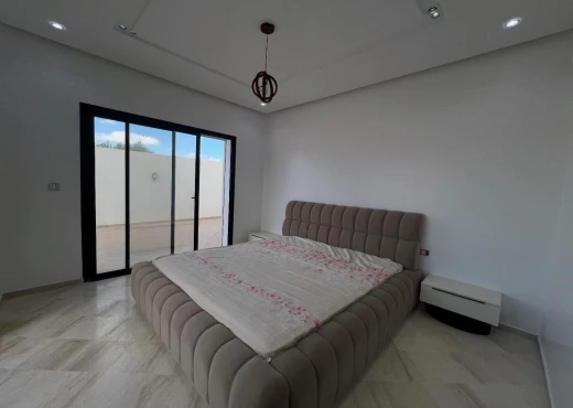 villa À Louer à MEDENINE - Location Estivale Villa S+5 Djerba - Immobiliere.tn - Photo 4