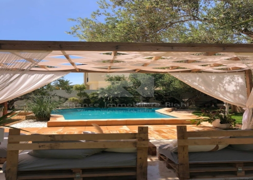 Location Villa en 𝐒+4 à Sousse