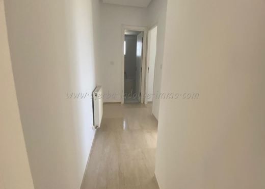 À Vendre Appartement S+2 à Djerba