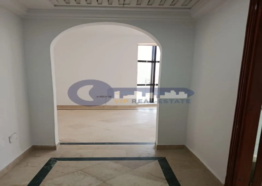 A Vendre un Bureau H+3 Montplaisir
