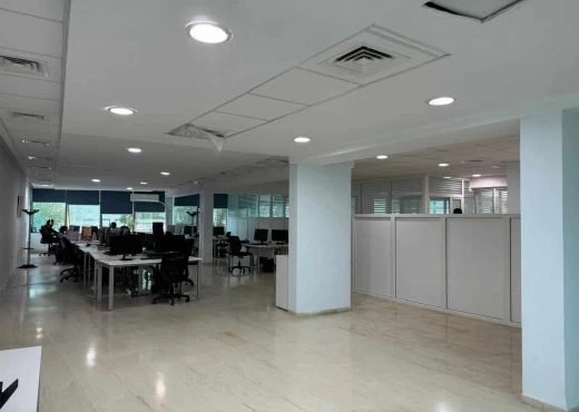 bureau À Louer à TUNIS - Joli bureau 350 m² à Alain Savary - Immobiliere.tn - Photo 4
