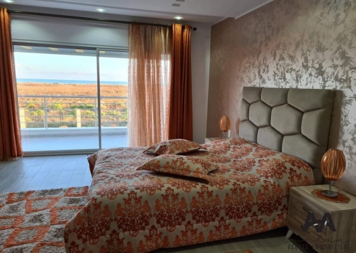 À Vendre | Villa Pieds dans l’eau