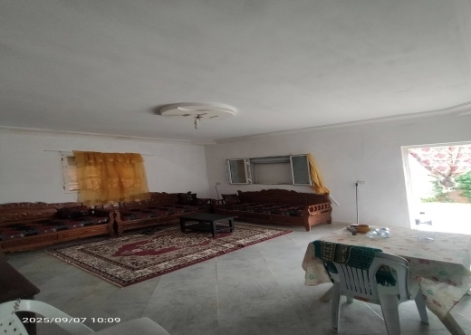 a ventre une maison a el haouaria