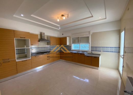 À Louer – Spacieuse S+3