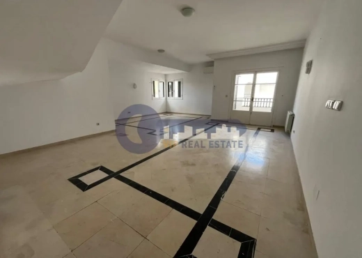 A Vendre Duplex S+3 à La Marsa