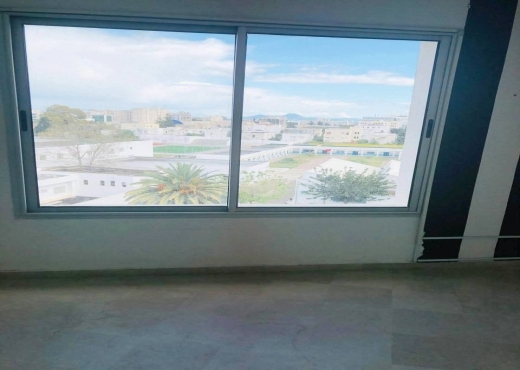 A louer Bureau à l'Ariana