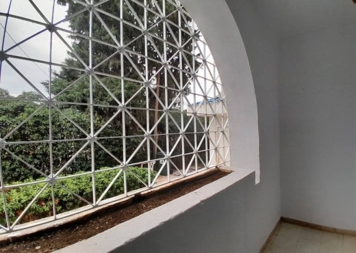 A louer Appart S+4 RDC Riadh Andal