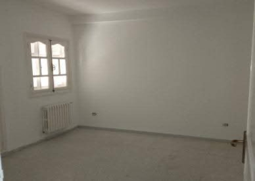 A Vendre Appart S+2 Cité Ettahrir