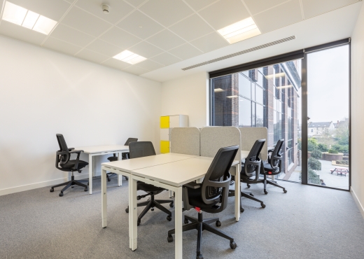 Trouvez un espace de coworking à TUNIS, Berges du Lac 2