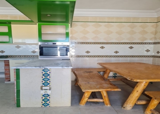 a vendre une maison à Rades el Mra