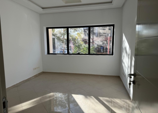 Immeuble bureautique hs au lac 2