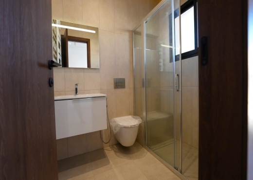 Villa S+3 avec Piscine Chotrana