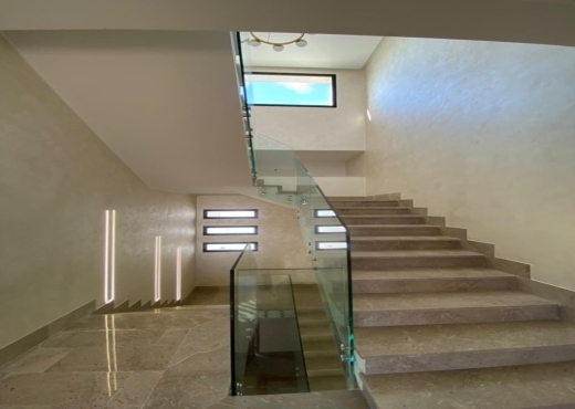 une bellle villa avec piscine à chotrana 3