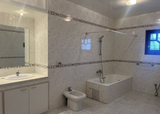 A Louer Grande Villa Gammarth Superieur